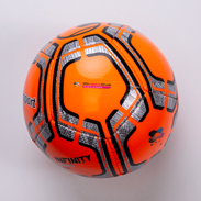 Fußball in Orange
