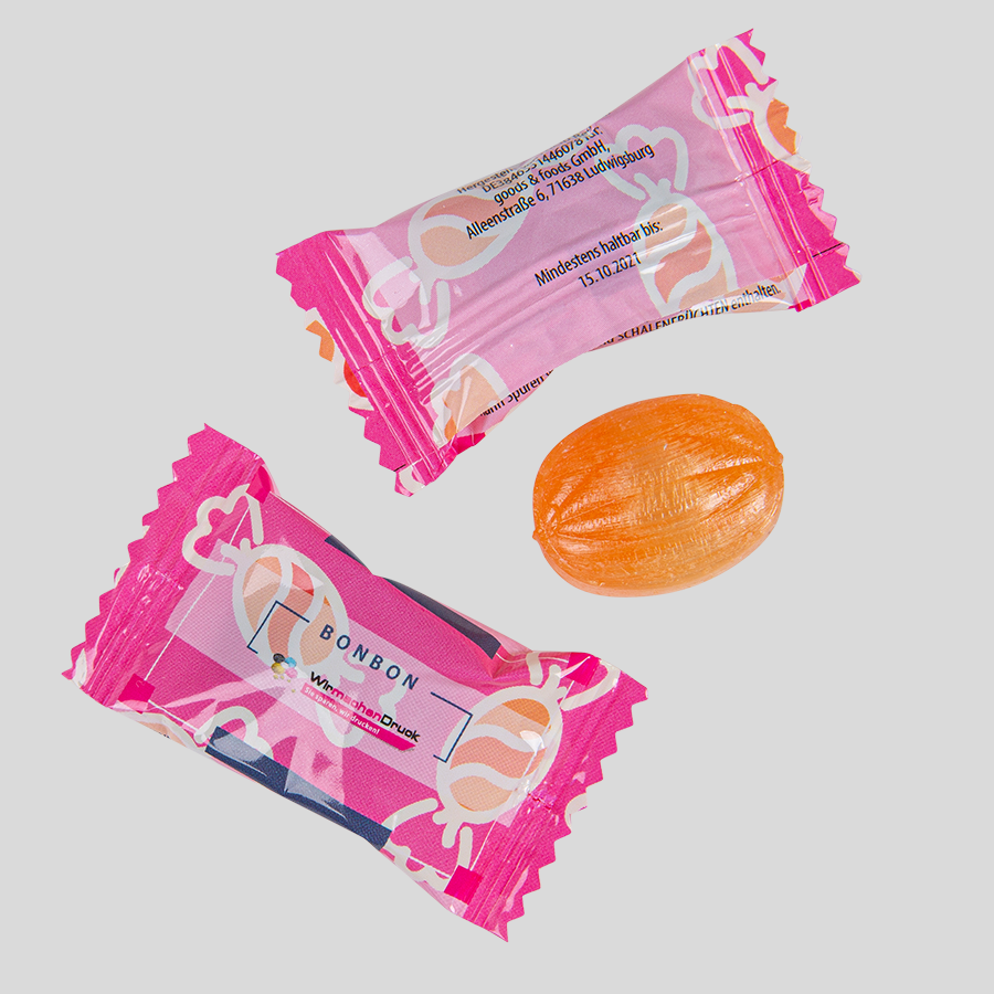 Vorder- und Rückseite der vollfarbig und beidseitig bedruckten Flowpacks, befüllt mit leckeren Bonbons
