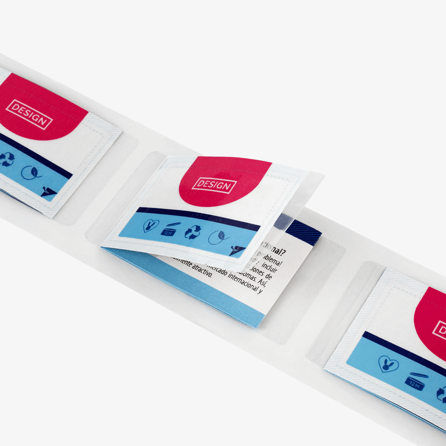 Mehrlagige rechteckige Etiketten mit Zickzackfalz