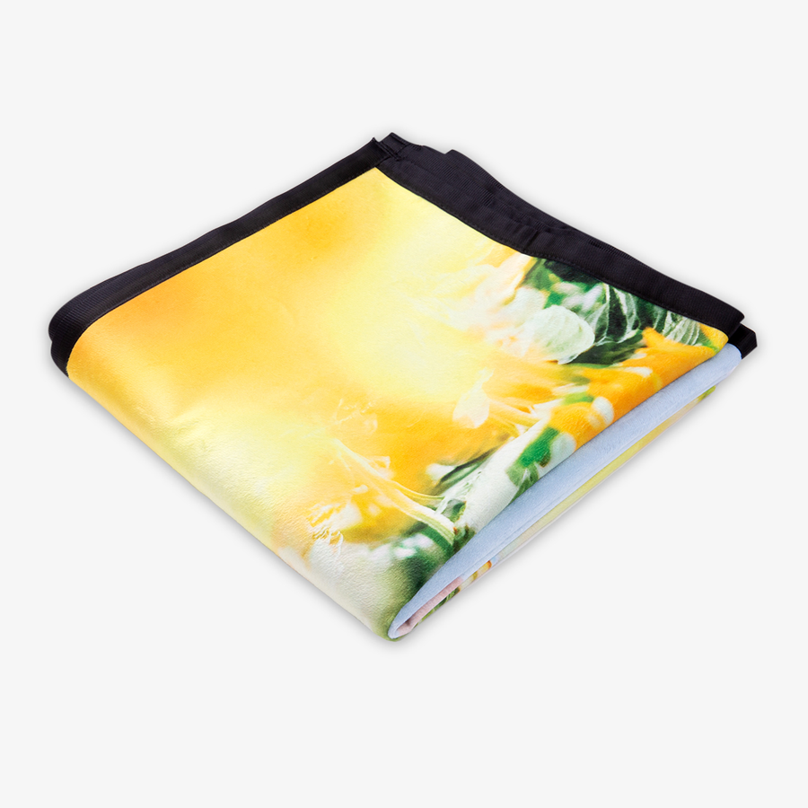 Gefaltete Picknickdecke mit personalisierbarem und vollfarbigem Sublimationsdruck