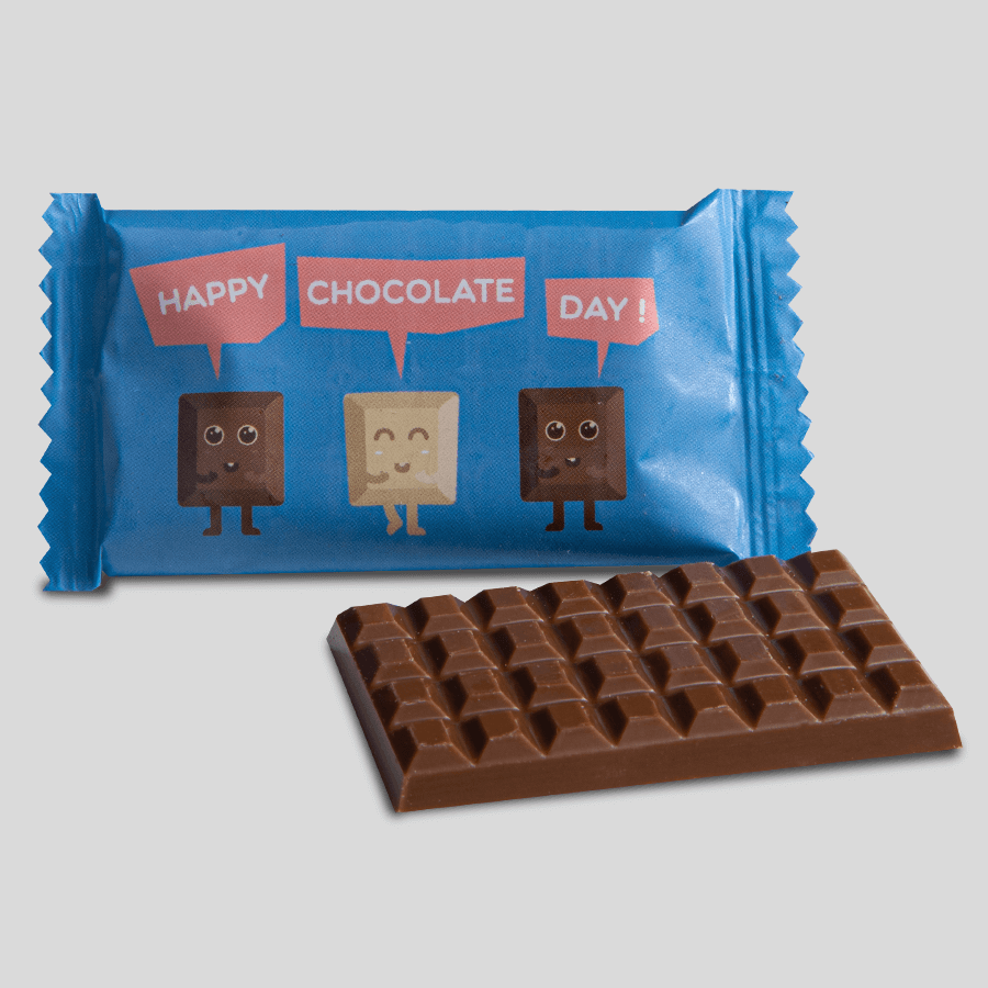 Schokoladentäfelchen aus belgischer Vollmilchschokolade in einem vollfarbig bedruckten Tütchen