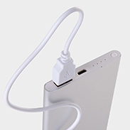 Powerbank mit Micro-USB-Plug