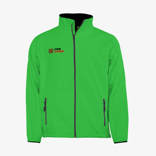 Grüne Softshelljacke für Herren von Result Core mit individueller Stickerei (Brust links)