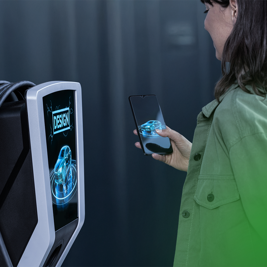 Person beim Nutzen einer individuell bedruckten Heidelberg Wallbox Connect Home via Smartphone-App