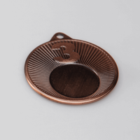 Medaillen Bronze mit Gravur. liegend, Siegertreppchen Motiv