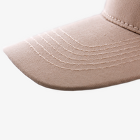 Cap, farbiges Logo, details
