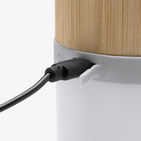 Bluetooth-Lautsprecher aus Bambus mit 4 LED-Beleuchtungsstufen Details Kabelanschluss