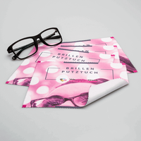 Brillenputztuch klein, bedruckt mit Motiv und Text, liegend mit Brille