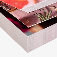 Buch, farbig bedruckt, details