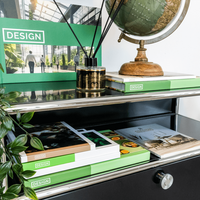 Buch, bedruckt, Motiv, liegend, verschiedene Formate