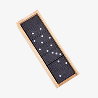 Holzbox, gravur, offen