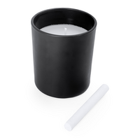 Duftkerze im Schieferglas mit Kreide stehend 