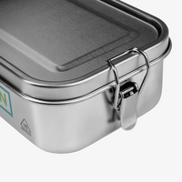 Edelstahl-Lunchbox Detail Verschluss geschlossen