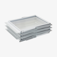 Prospektstaender, Silber, zusammengefaltet