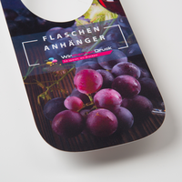 Flaschenanhänger, farbig bedruckt, liegend