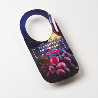 Flaschenanhänger, farbig bedruckt, liegend