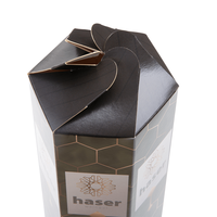 Flaschenverpackung mit Rosettenverschluss, Verschluss, top view