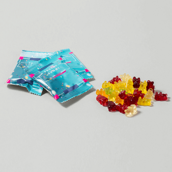 Fruchtgummi, farbig bedruckt, liegend