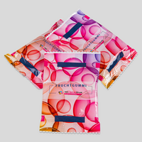 Fruchtgummi, farbig bedruckt, mehrere liegend