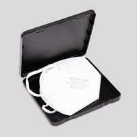 Maskenbox, mit Maske, offen