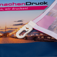 Banner, farbig bedruckt mit Karabiner