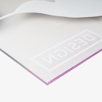 Detailaufnahme vom partiellen Weißdruck hinter dem Bild