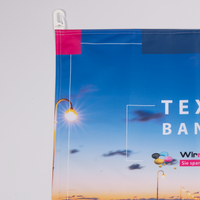  Banner, farbig bedruckt mit Karabiner