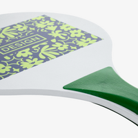 Holzschläger lackiert mit Kunststoffgriff und Ball