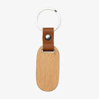 Holz-Schlüsselanhänger oval mit Leder