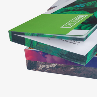 Kompakt-Buch Hardcover mit geradem Rücken, DIN A5 hoch, Farbschnitt geschlossen