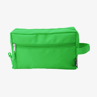 Kulturtasche Polyester mit 2 Fächern, Personalisierung auf Anfrage grün