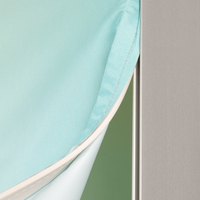 Farbig bedrucktes Textil mit Flachkeder