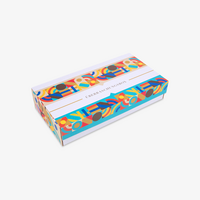 Box, farbig bedruckt, geschlossen