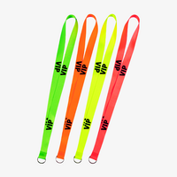 Neon-Lanyards mit Standardtext mit einem Ring: VIP