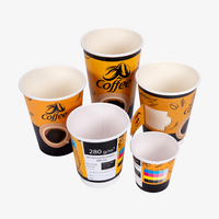 Neutrales Becher-Musterset Getränkebecher