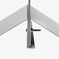 Paneelbasis aus Stahl detail