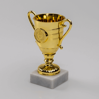 Pokal KANTHAROS gold, mittlerer Pokal, Sockel marmoroptik