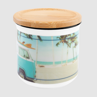 Tasse bedruckt frontal schräg mit Deckel