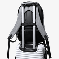 Rucksack aus RPET mit Anti-Diebstahl-Fach, Koffergurt