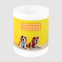 Tasse mit Hundefoto vorn schrägoben