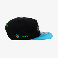 Snapback Youth Size Cap, mit DREI Stickpositionen, Rechts