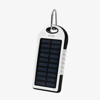 Solar-Powerbank mit LED-Ladeanzeige 5 W 4.000 mAh weiß seitlich