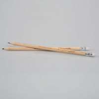 Bleistift, gravur, liegend