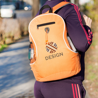 Tagesrucksack aus Polyester mit seitlichen Netztaschen, 19 l