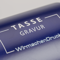 Tasse außen blau, innen WEISS mit einseitiger Lasergravur