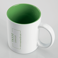 Tasse außen WEISS, innen gruen mit einseitiger Lasergravur
