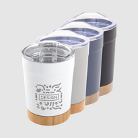 Vakuumisolierter Edelstahlbecher mit Bambusboden graviert