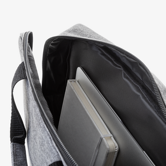 Wasserdichte Dokumenten- und Laptoptasche aus RPET, Laptopfach