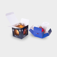 Verpackung, farbig bedruckt, verschiedene groeßen