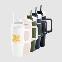 XL-Thermobecher mit Trinkdeckel und Trinkhalm bedruckt